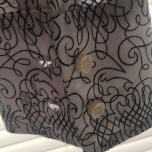 Men’s scroll shirt Wonderfully comfortable material, like a soft cotton t shirt